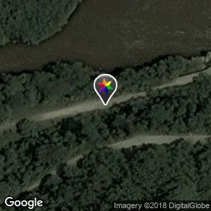 Entre hotel y muro-Prado-Colombia