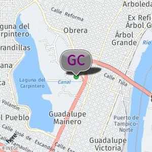 Debajo por donde termina el Puente Tampico 