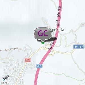 Detrás de la gasolinera