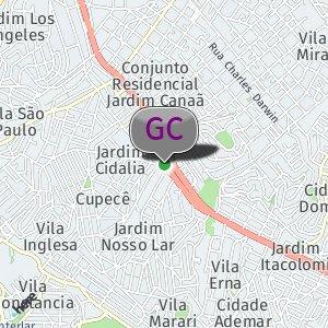 Praça com muito potencial