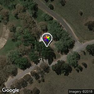 Lake Ginninderra Park / toilets