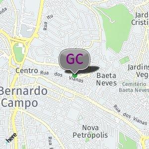 Árvores na Frente do Baetão