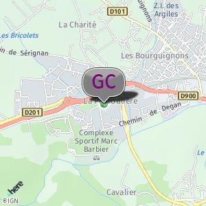 De l'autre de la Leclerc Apt