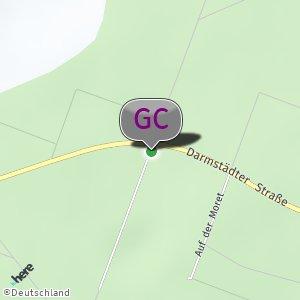 Parkplatz im Wald L3094