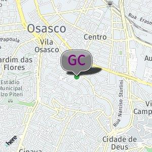 Rua ao lado da igreja