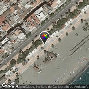 Wc parking Avenida España entrada peatonal frente a Sanitas