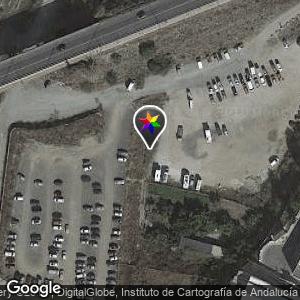 Área de aparcamiento debajo del Mercadona