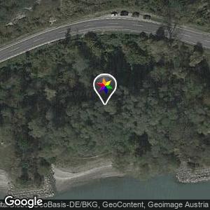 Parkplatz und Ufer - Hawaii