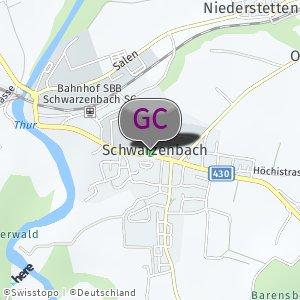 Grosser parkplatz vis a vi von coifeure