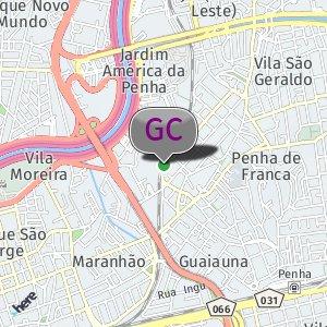 Muro com entrada para os trilhos