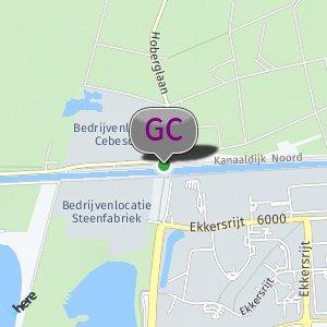 Bosweg langs kanaal