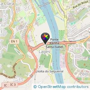 Por baixo da ponte Rainha Santa