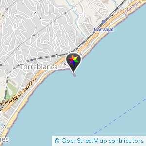 Zona playa donde las rocas frente Bar Element