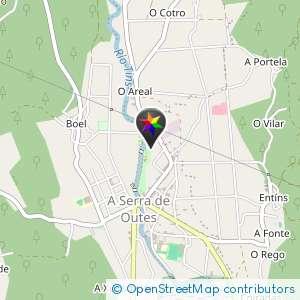 Sitio entre los árboles