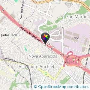 Galpão vazio e aberto
