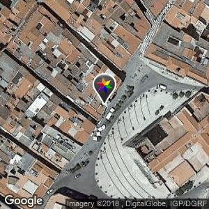 Zona del club de piraguismo, junto al rio