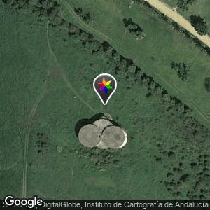 Depósito de agua abandonado