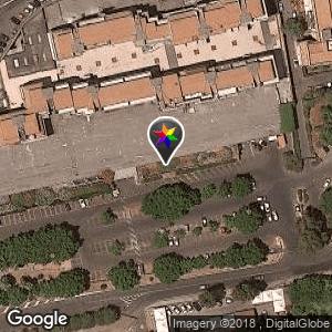Area di parcheggio Supermercato Ipersimply