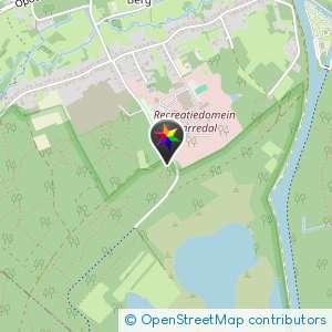 Natuurlijke parkeerplaats nabij Warendal