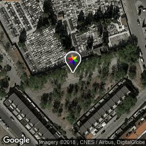 Parque al lado del cementerio