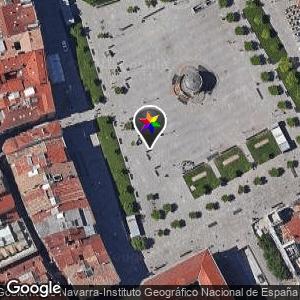Baños Plaza del Castillo
