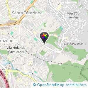 Estacionamento arborizado