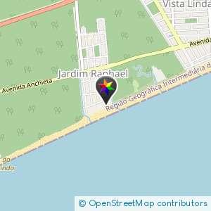 Atrás da quadra esportiva
