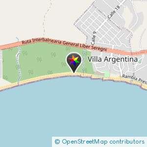 Playa cerca El Aguila