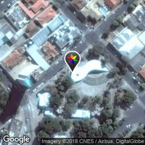 Banheiro da Praça da Bandeira