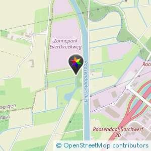 Bos langs kanaal