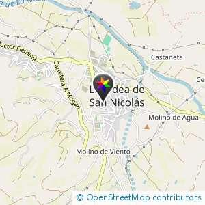 Detrás del Parque de Bomberos