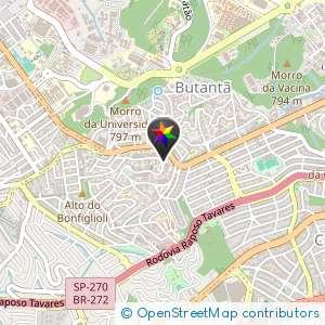Pracinha subindo a loja de bebidas da Corifeu