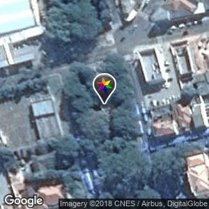 Banheiro da Praça das Escolas
