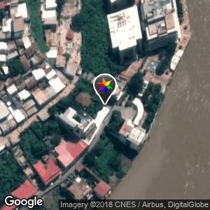Primeros baños Terminando el Malecón 2000 - Numa Llona