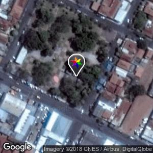 Banheiro da Praça da Santa Cruz