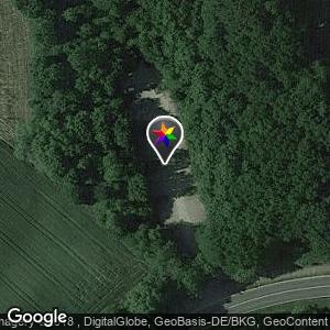 Pendlerparkplatz am Wald