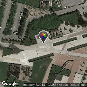 Baños Pirámide Solar, Parque Juan Carlos I