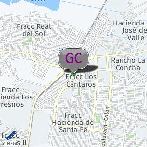 Baldío al lado del Estacionamiento