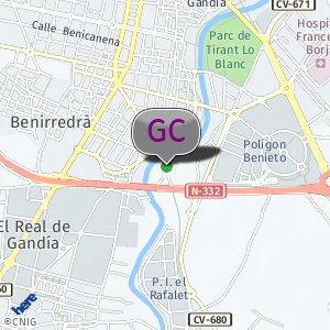 Puente de hierro detrás del IES María Enríquez
