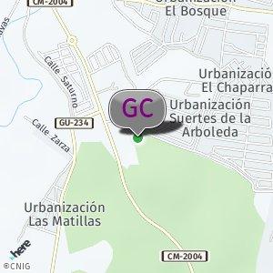 Entrada del camino de tierra