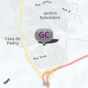 Atrás do Ginásio